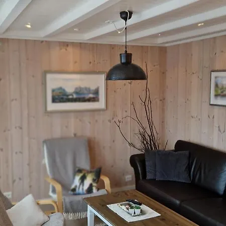 Holiday home Molobua, Fantastic Place By The Sea *