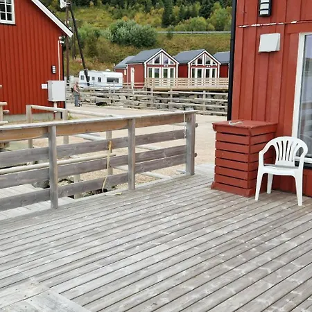 Molobua, Fantastic Place By The Sea 莱克内斯